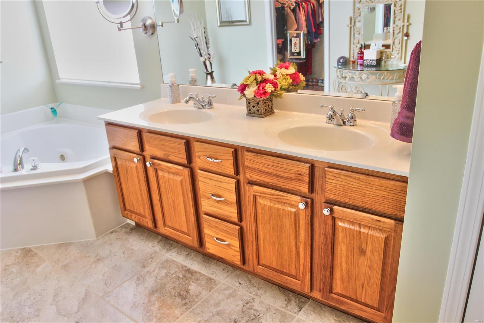 345 Ratz Drive Granite City, IL 62040 - Photo 19 of 29 Gallery Image 19