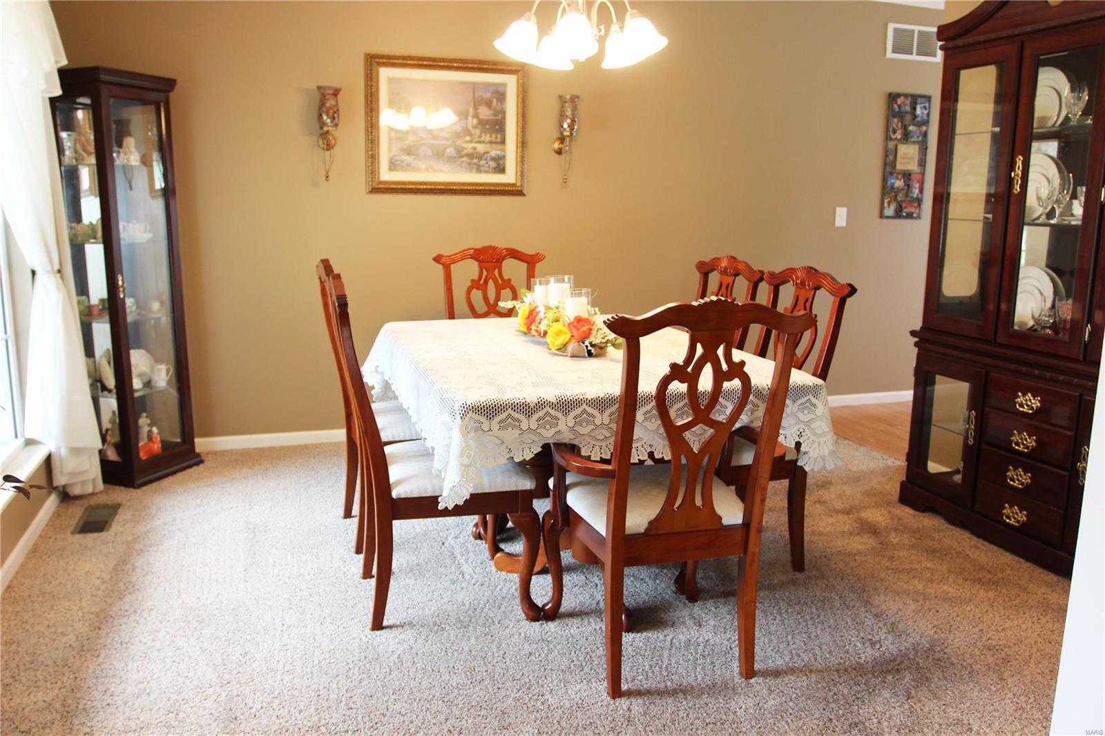 345 Ratz Drive Granite City, IL 62040 - Photo 9 of 29 Gallery Image 9