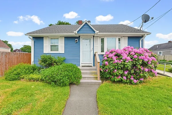 $364,900 | 66 Little Neck Avenue, Swansea, MA 02777
