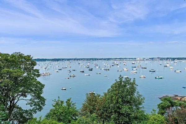 $2,607,500 | 21 Kenneth Road, Marblehead, MA 01945