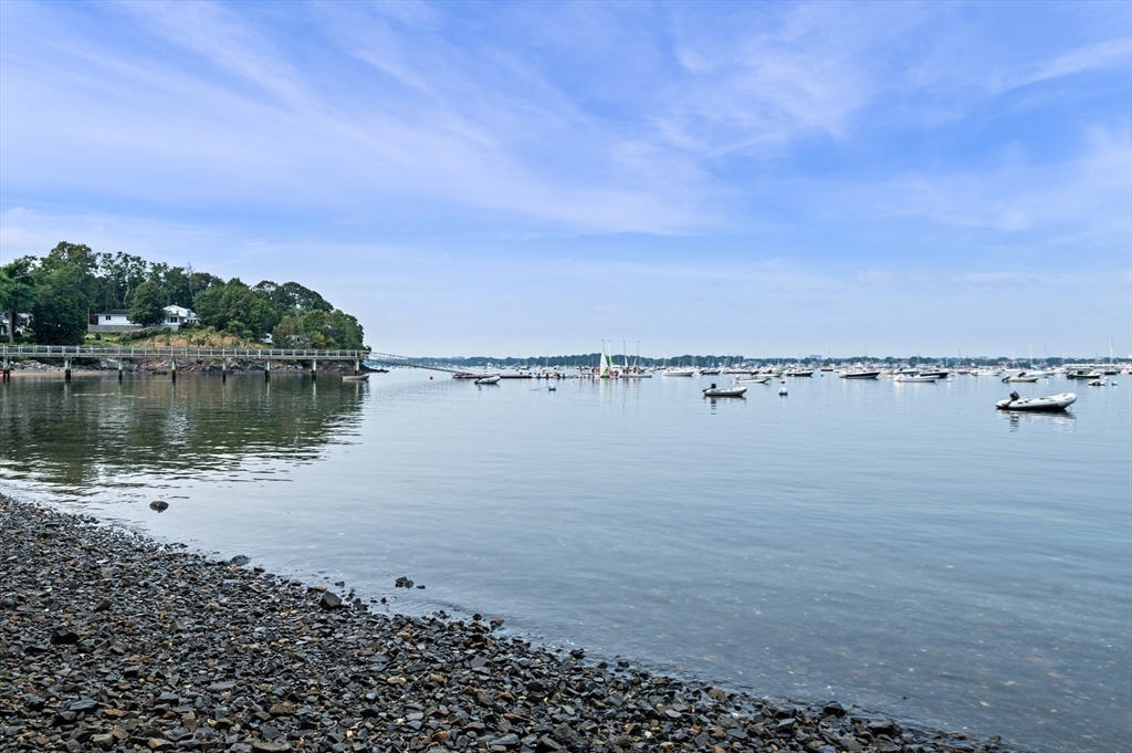 21 Kenneth Road Marblehead, MA 01945 - Photo 31 of 40