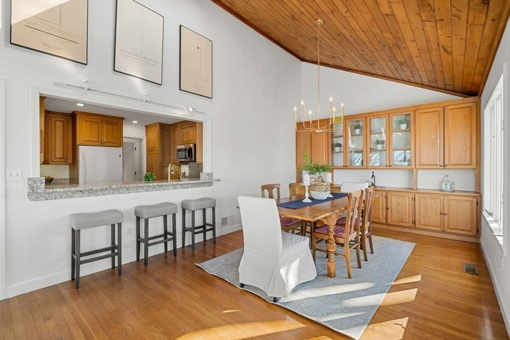 21 Kenneth Road Marblehead, MA 01945 - Photo 10 of 40