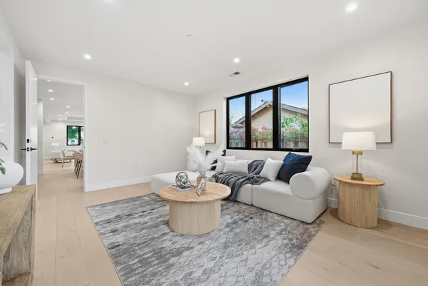 $3,688,950 | 488 Oak Court, Menlo Park, CA 94025