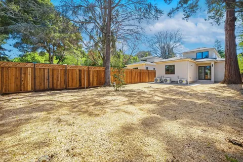 $3,688,950 | 488 Oak Court, Menlo Park, CA 94025