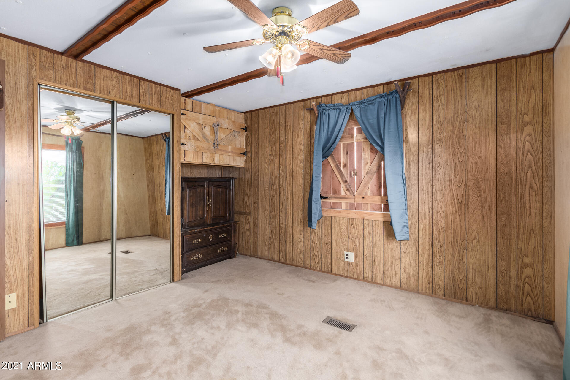 160 South Acacia Road Apache Junction, AZ 85119 - Photo 12 of 23 12 - Acacia