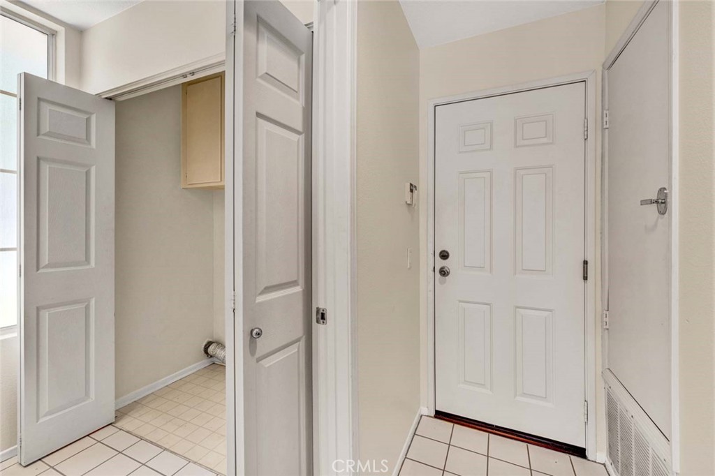 2315 Cascade Tustin, CA 92782 - Photo 17 of 56