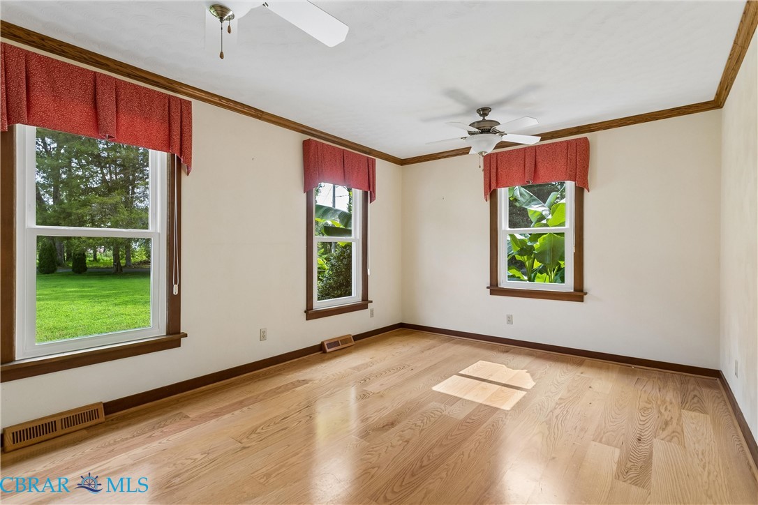 4382 John's Point Road Gloucester, VA 23061 - Photo 8 of 59