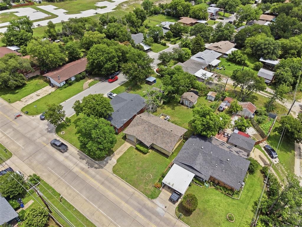 4304 Hodgkins Road Lake Worth, TX 76135 - Photo 31 of 33