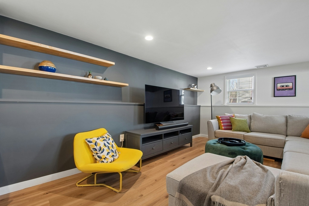 10 Cedarcrest Circle Boston, MA 02132 - Photo 25 of 42