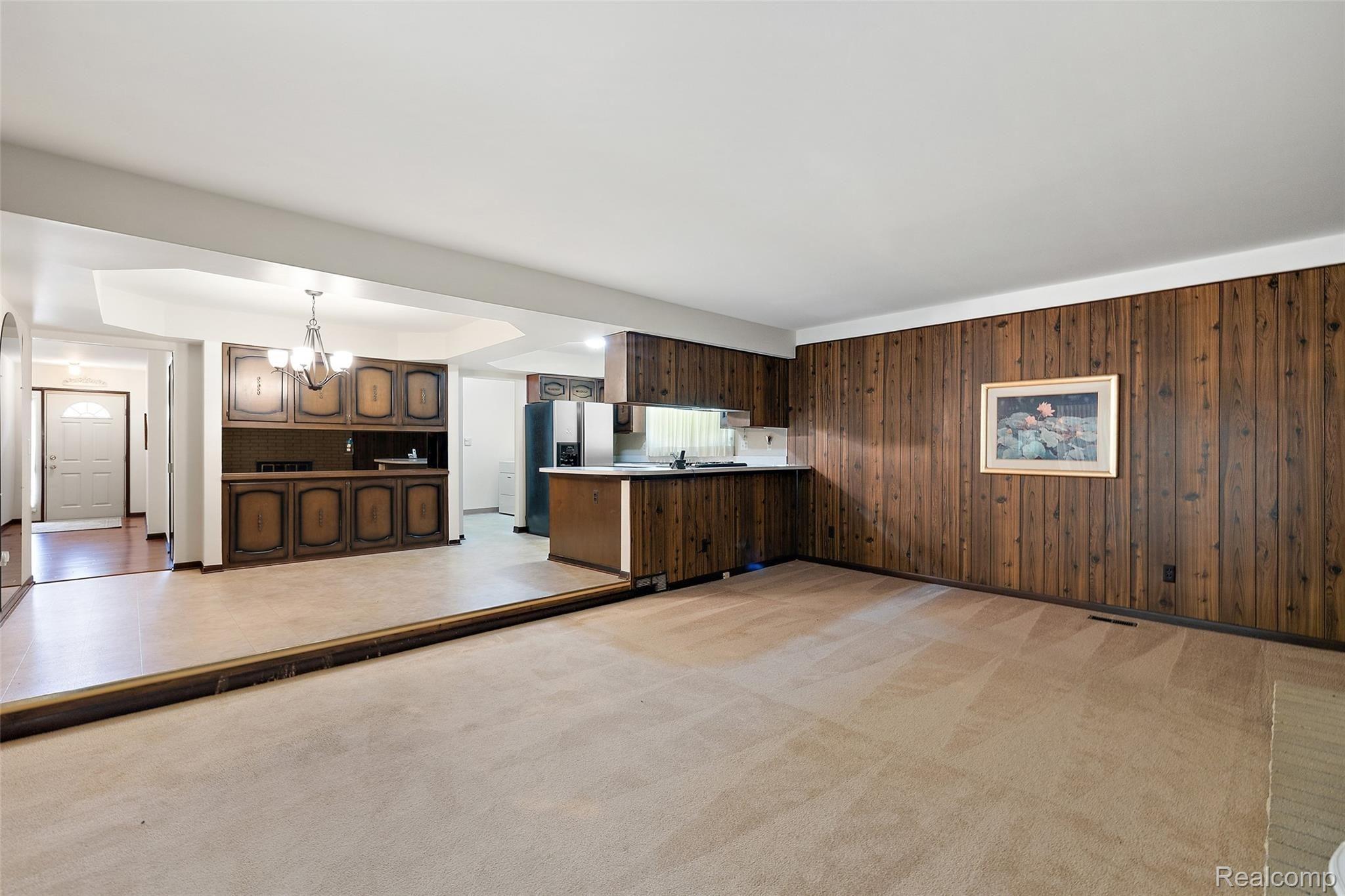 31740 Kelly Road Roseville, MI 48066 - Photo 17 of 44 31740 Kelly Road-27.jpg