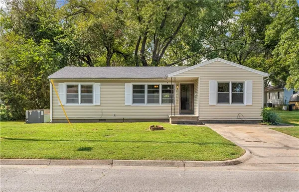 $134,500 | 635 North Perkins Street, Nevada, MO 64772