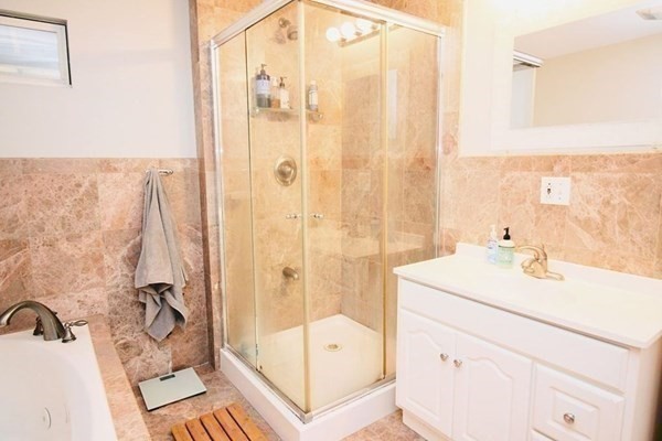 111 Lakewood Street Worcester, MA 01603 - Photo 8 of 15