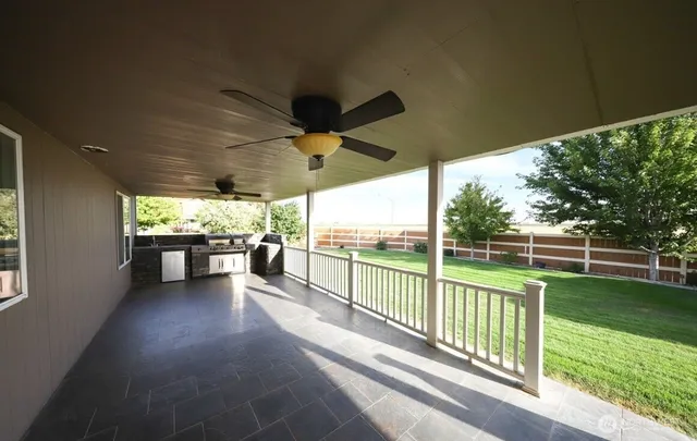 $459,000 | 2124 Dilley Avenue, Moses Lake, WA 98837