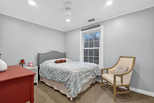 $450,000 | 4608 Hawthorne Avenue, Lyons, IL 60534