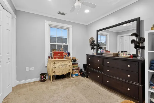 $450,000 | 4608 Hawthorne Avenue, Lyons, IL 60534