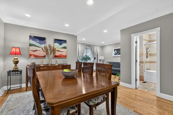 $450,000 | 4608 Hawthorne Avenue, Lyons, IL 60534