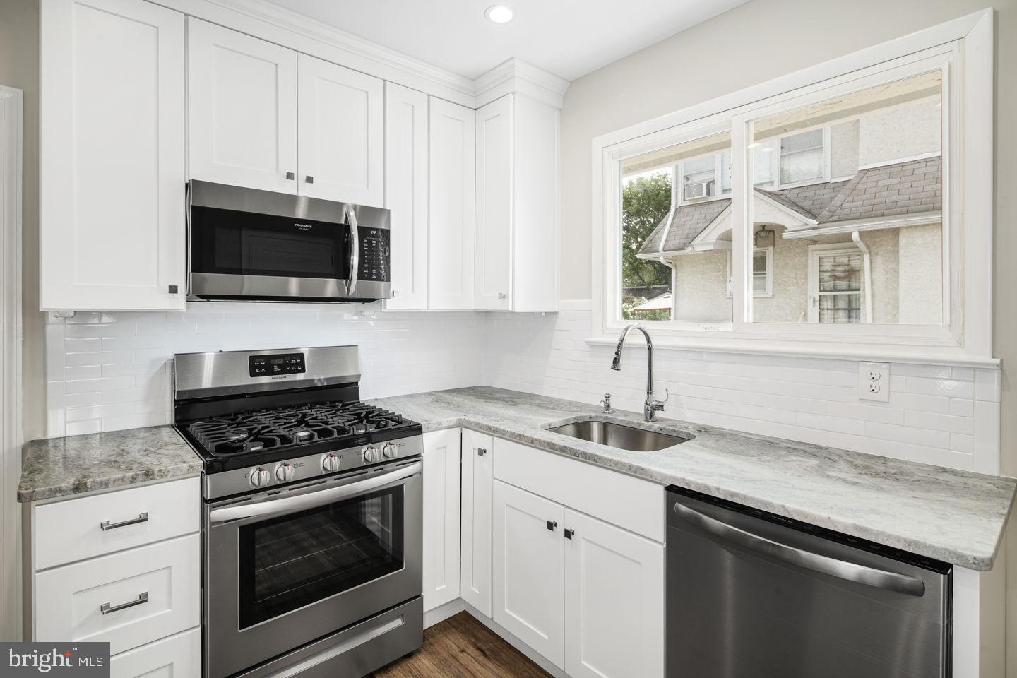 35 Princeton Road Havertown, PA 19083 - Photo 15 of 34 KITCHEN