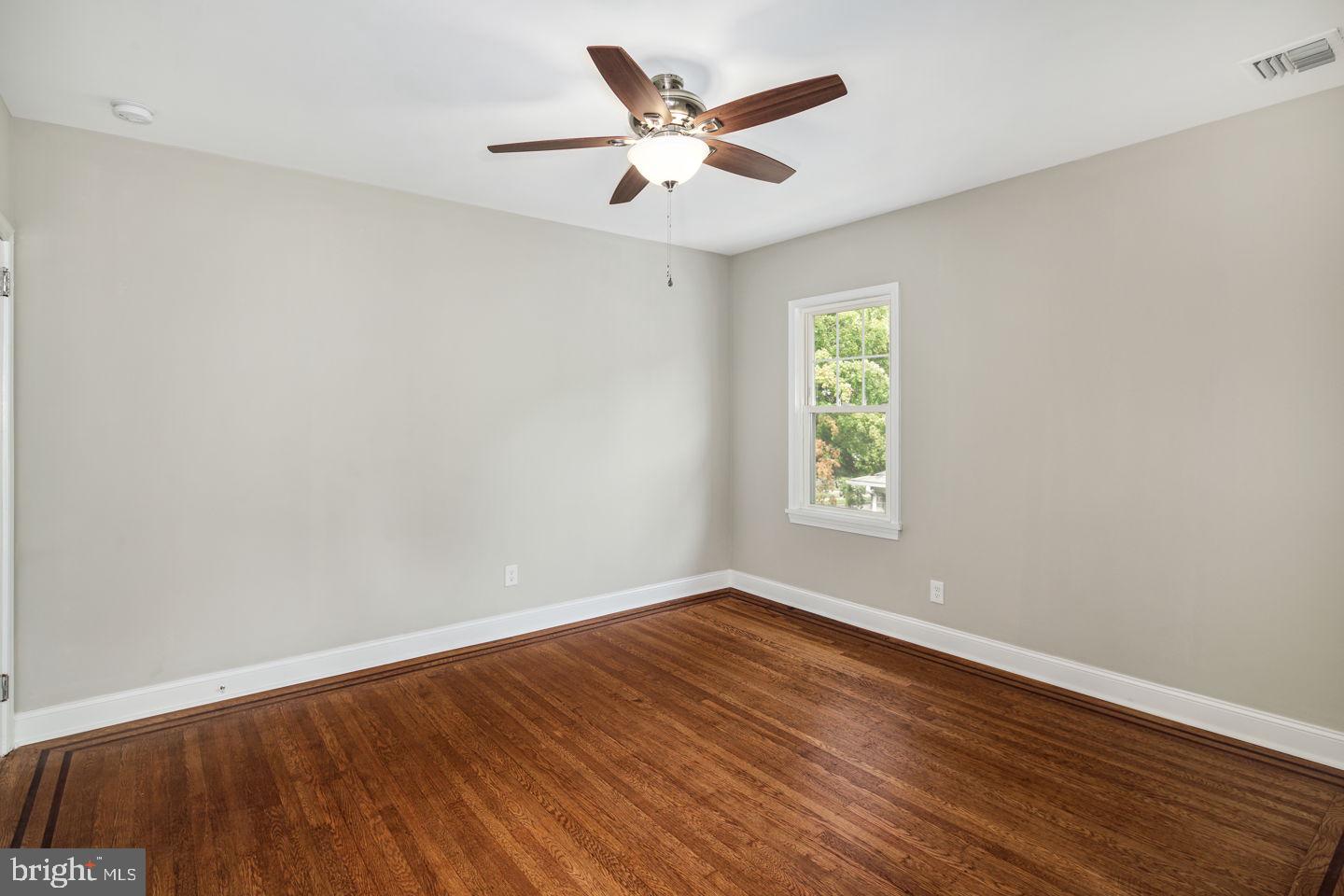 35 Princeton Road Havertown, PA 19083 - Photo 21 of 34 PRIMARY BEDROOM