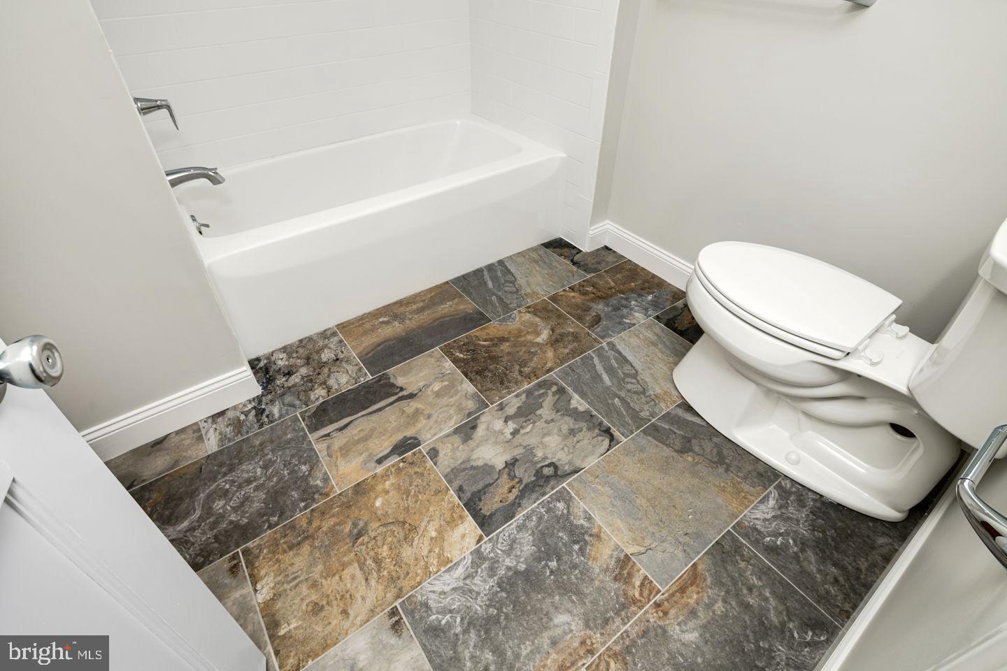 35 Princeton Road Havertown, PA 19083 - Photo 29 of 34 3RD FULL BATHROOM