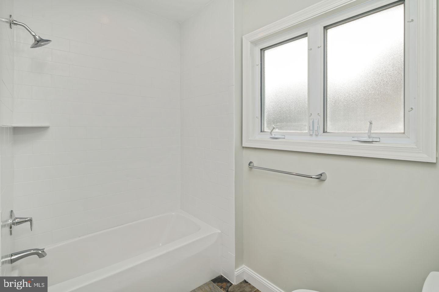 35 Princeton Road Havertown, PA 19083 - Photo 30 of 34 3RD FULL BATHROOM
