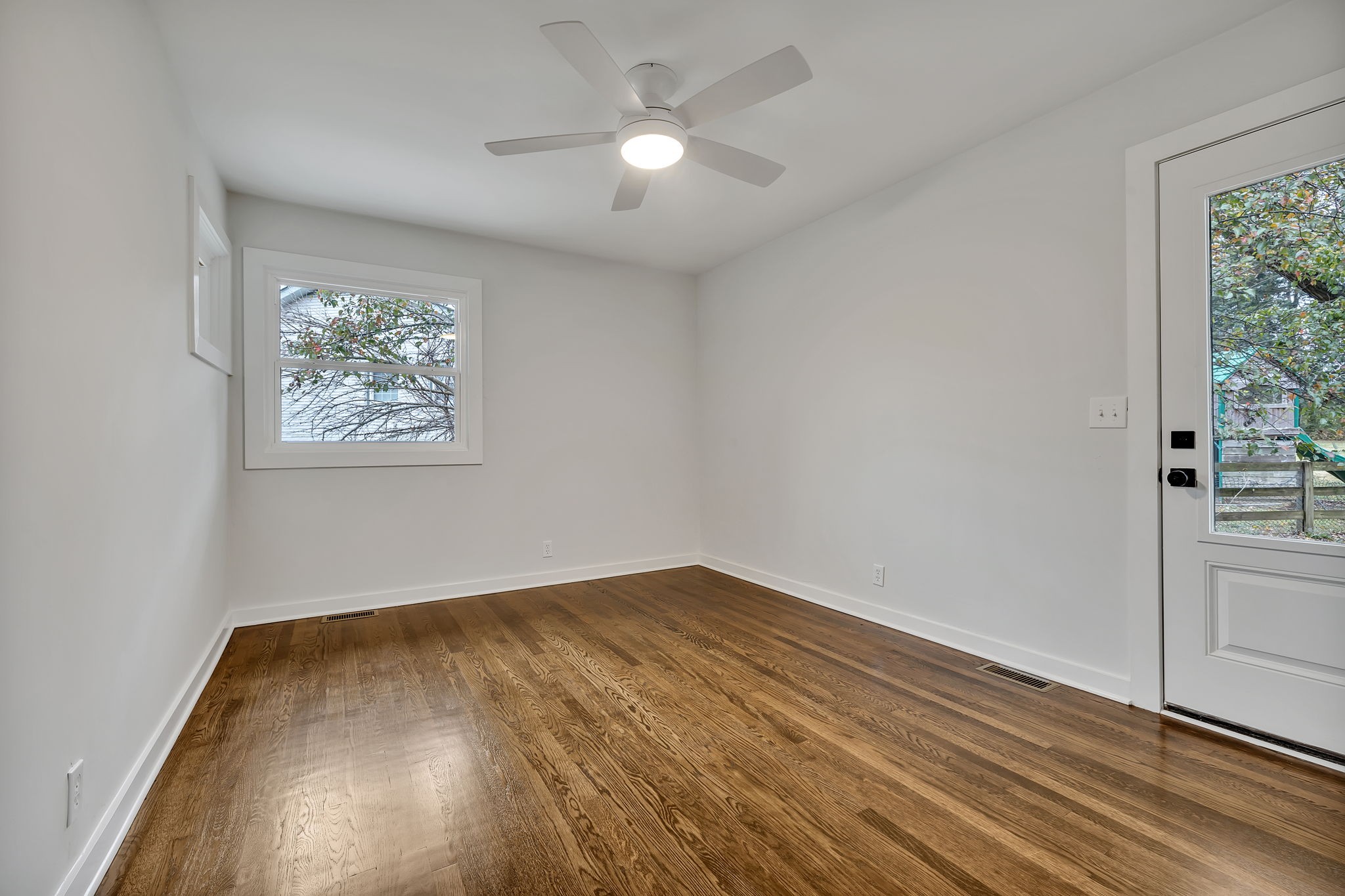 5315 Anchorage Drive Nashville, TN 37220 - Photo 18 of 38 wooden floor in an empty room with a window