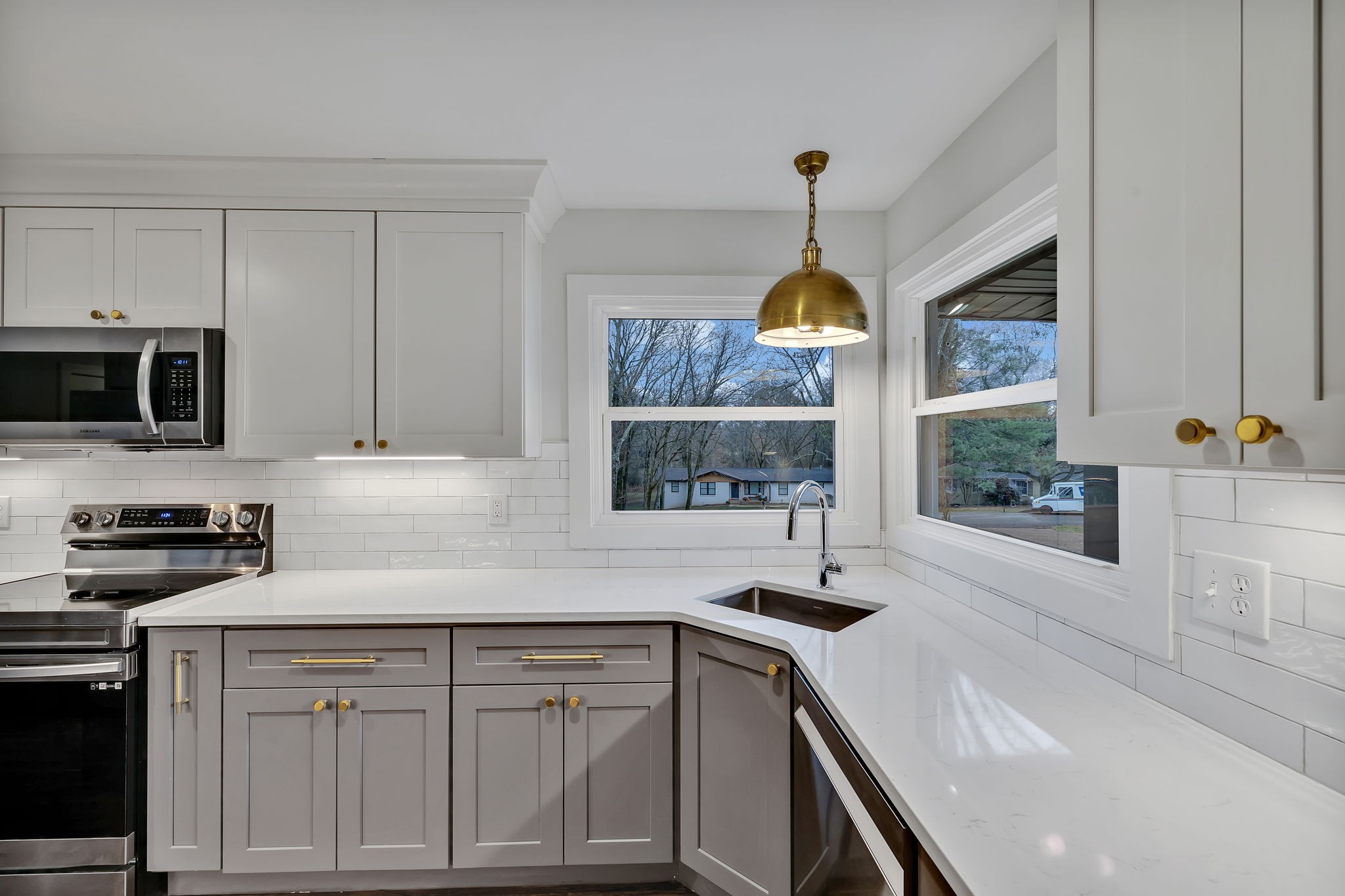 5315 Anchorage Drive Nashville, TN 37220 - Photo 23 of 38 a kitchen with granite countertop a sink stainless steel appliances and cabinets