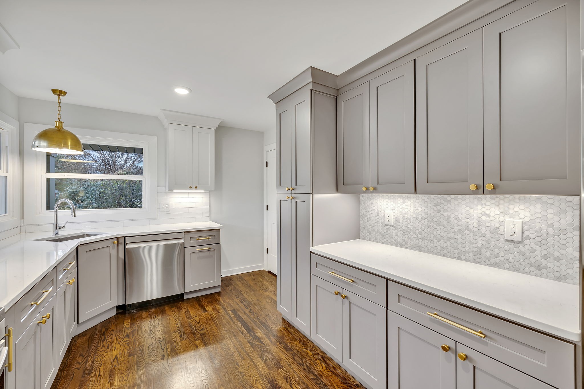 5315 Anchorage Drive Nashville, TN 37220 - Photo 26 of 38 a kitchen with a sink and cabinets