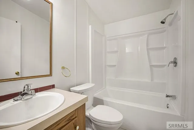 $535,000 | 2124 North 3000 West, Rexburg, ID 83440