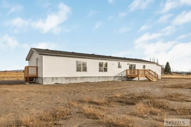 $570,000 | 2124 North 3000 West, Rexburg, ID 83440