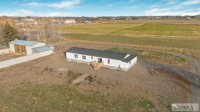 $570,000 | 2124 North 3000 West, Rexburg, ID 83440