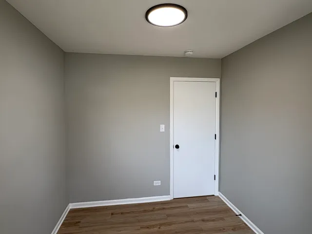 $384,900 | 8124 Kensington Lane, Hanover Park, IL 60133