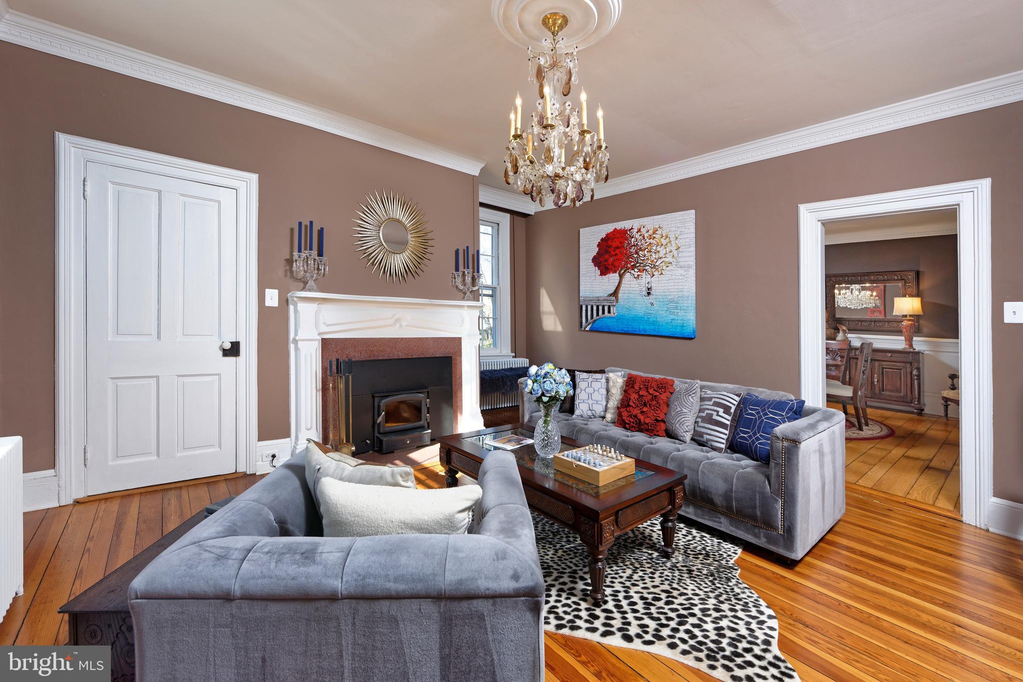 5299 Keyser Road Hume, VA 22639 - Photo 6 of 64 Living Room has crown molding & fireplace