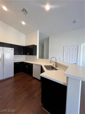 $1,643 | 6371 Lorne Green Avenue, Unit 101, Henderson, NV 89011