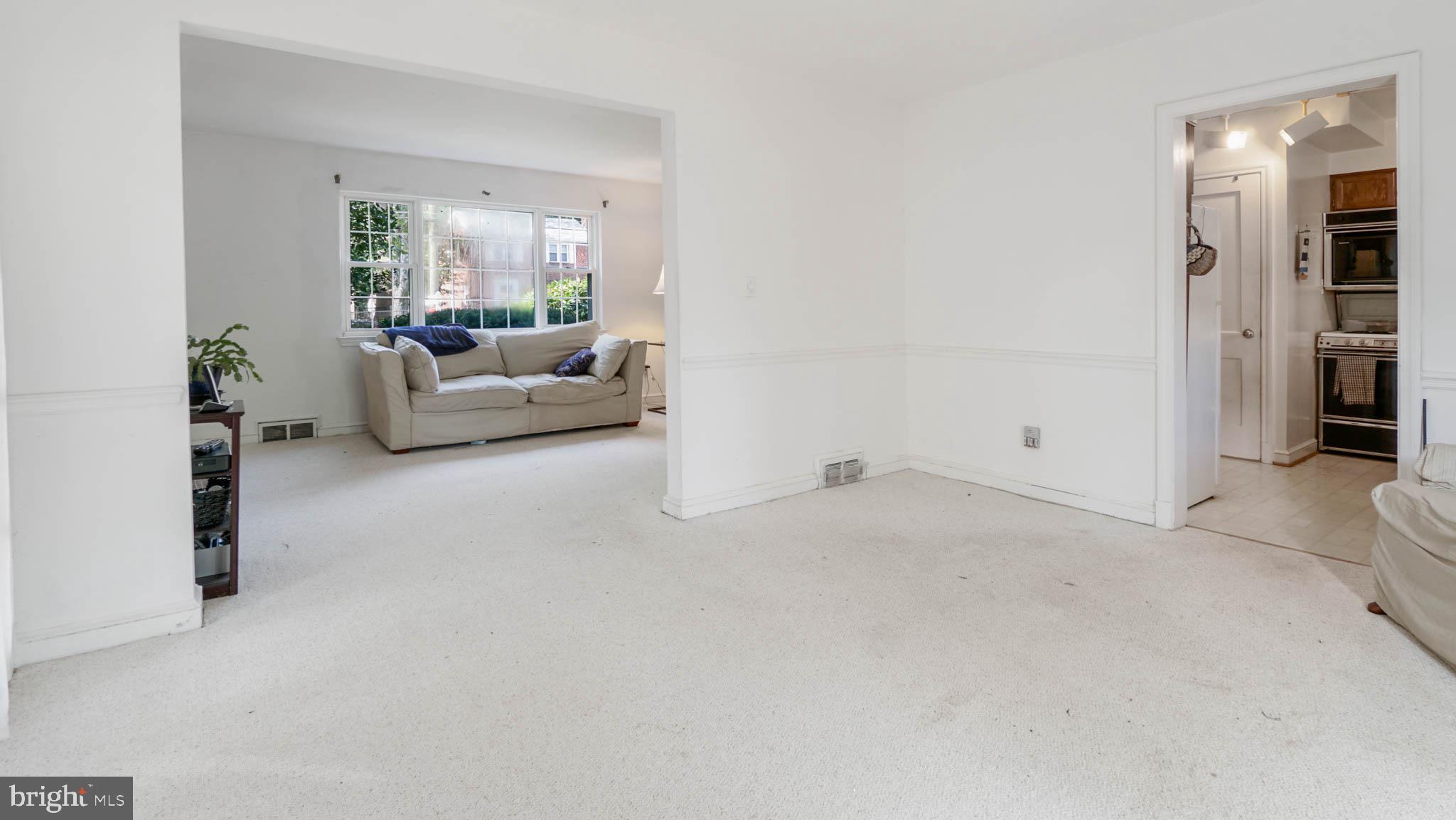 9621 Dilston Road Silver Spring, MD 20903 - Photo 6 of 26 Gallery Image 6