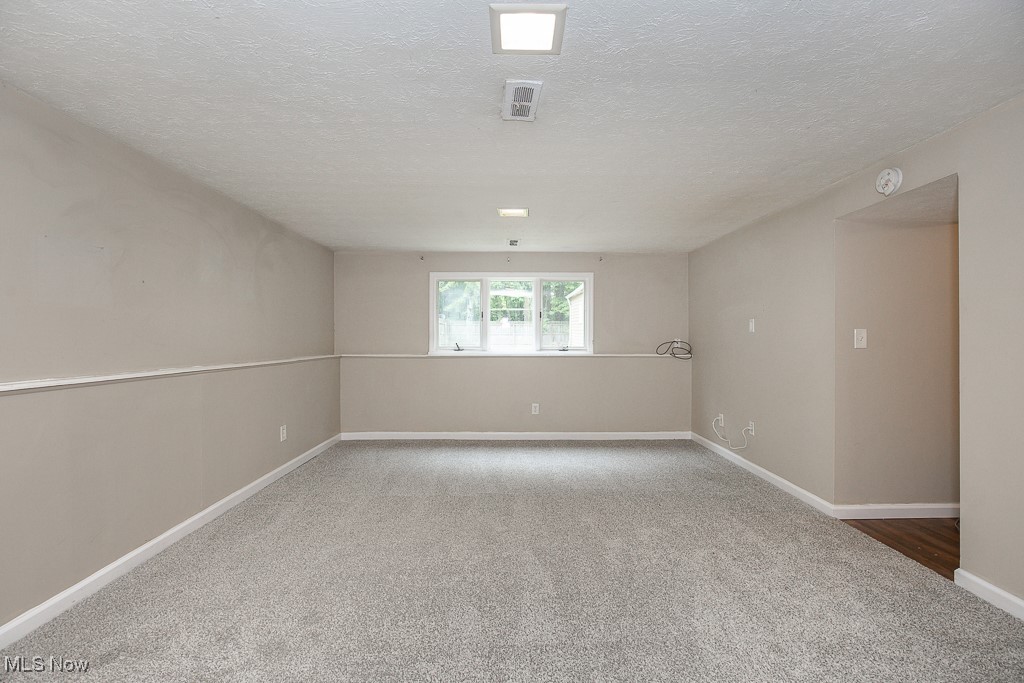 5025 Lear Nagle Road North Ridgeville, OH 44039 - Photo 17 of 25