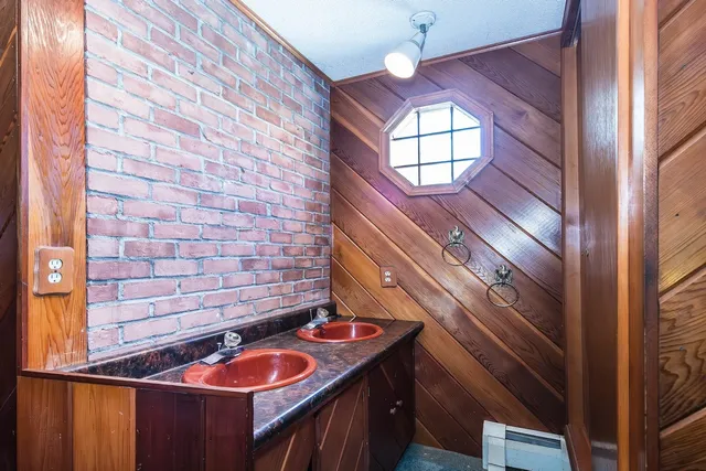 $299,000 | 31 Chatterton Park, Proctor, VT 05765