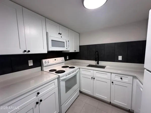 $1,450 | 2690 North 43rd Avenue, Unit C, Phoenix, AZ 85009