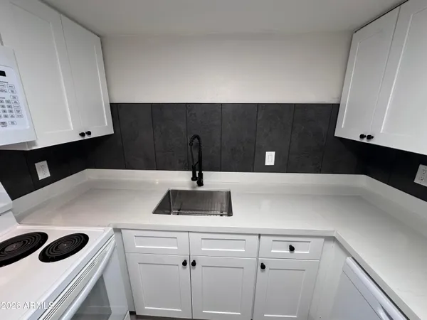 $1,450 | 2690 North 43rd Avenue, Unit C, Phoenix, AZ 85009