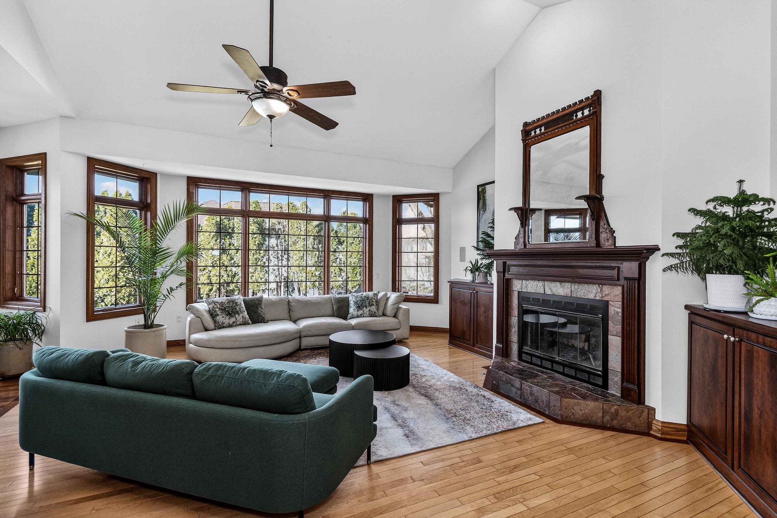 5774 Longwood Lane Fitchburg, WI 53711 - Photo 4 of 87