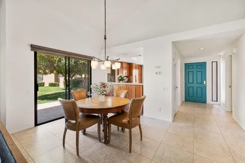 $685,000 | 49271 Mariposa Drive, Palm Desert, CA 92260
