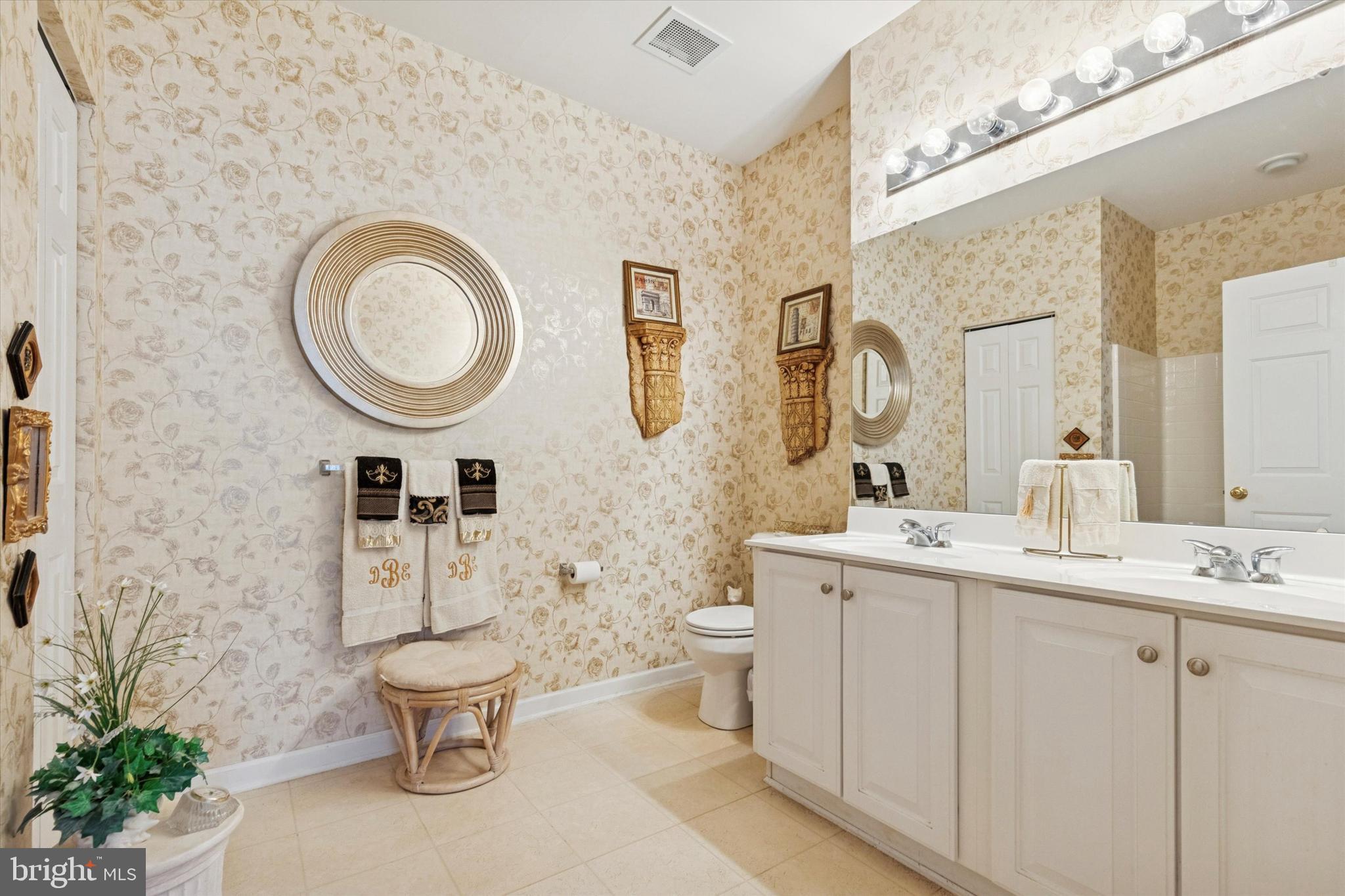 100 Claret Court, Unit 201 Warrington, PA 18976 - Photo 10 of 15 Master Bath