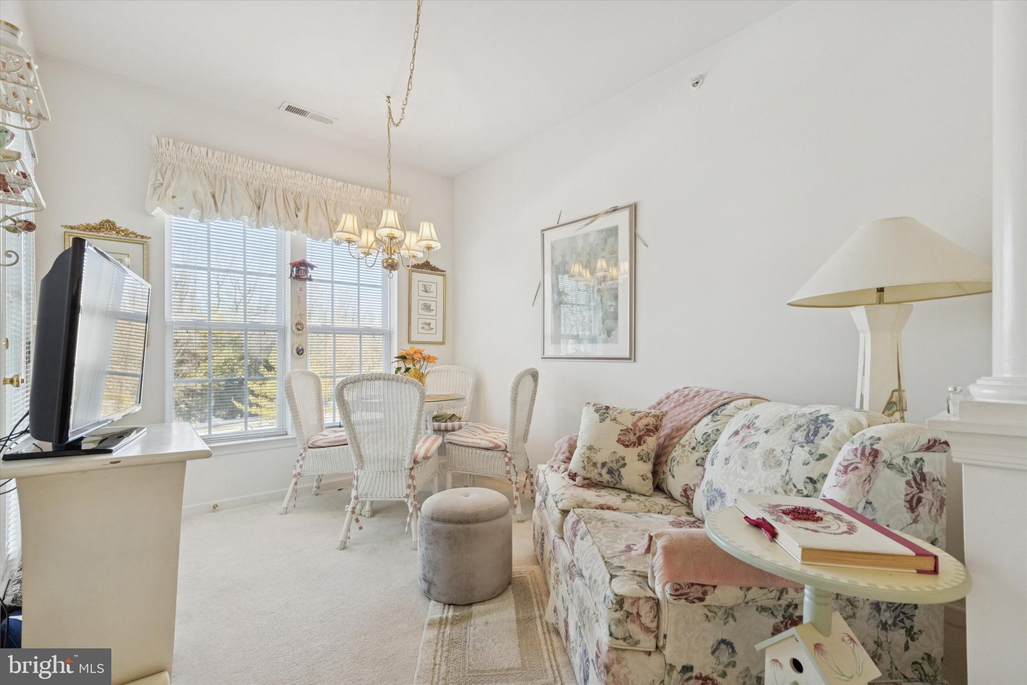 100 Claret Court, Unit 201 Warrington, PA 18976 - Photo 5 of 15 Sitting Area