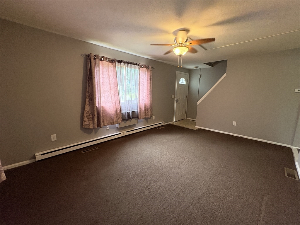 49 Riverton Road, Unit 49 Springfield, MA 01109 - Photo 16 of 25