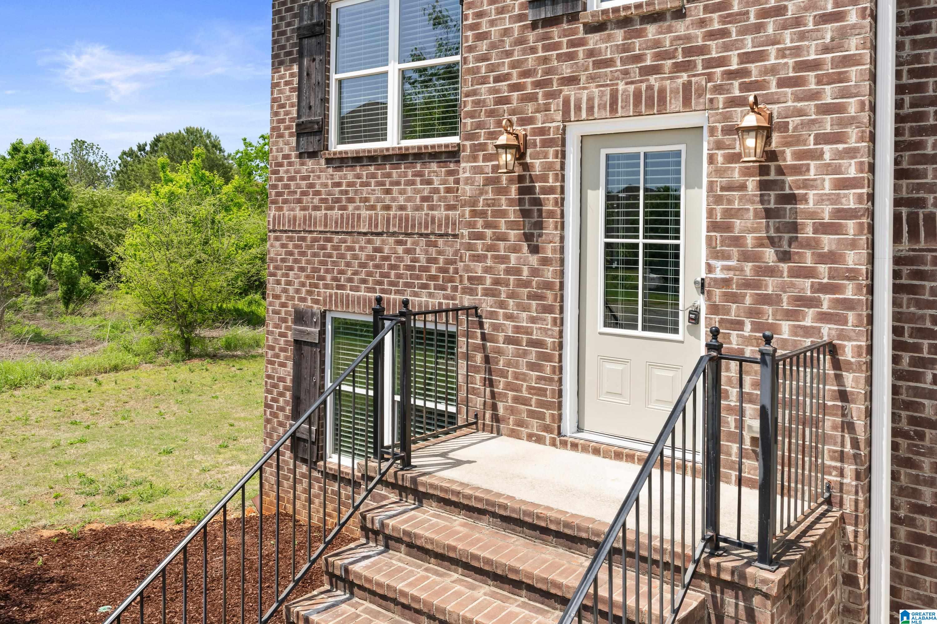 4341 Segars Cove Bessemer, AL 35022 - Photo 2 of 30