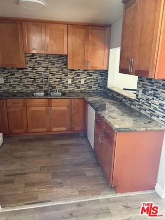 $404,000 | 10901 Laurel Canyon Boulevard, Unit 212, San Fernando, CA 91340