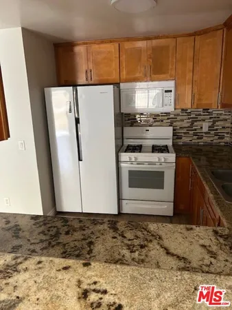 $404,000 | 10901 Laurel Canyon Boulevard, Unit 212, San Fernando, CA 91340