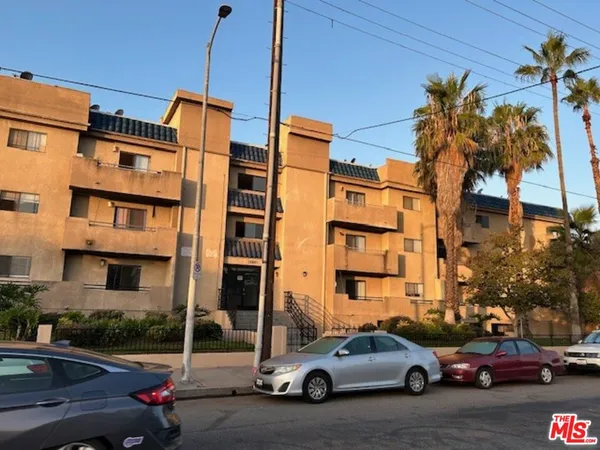$404,000 | 10901 Laurel Canyon Boulevard, Unit 212, San Fernando, CA 91340
