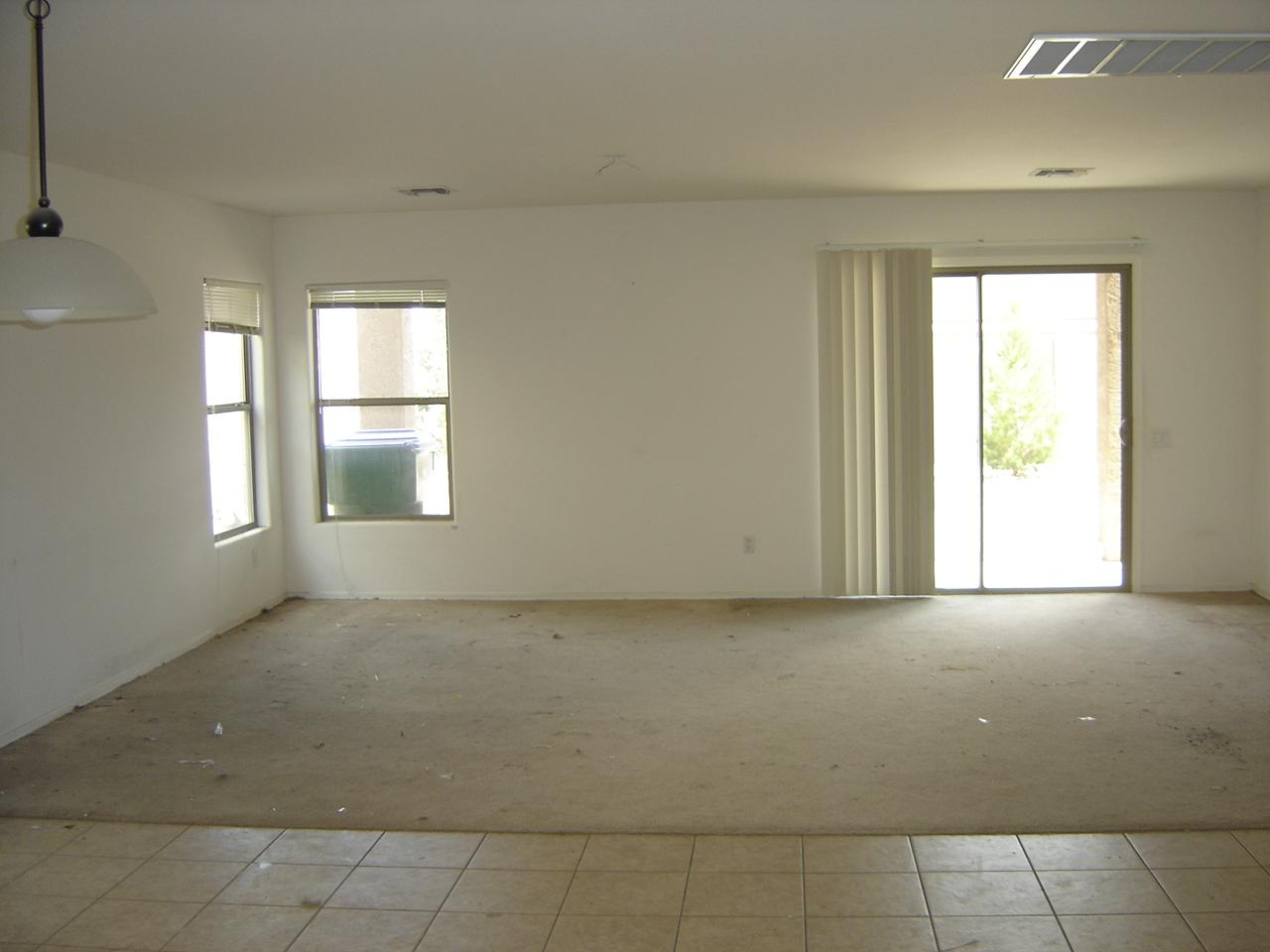 43386 West Magnolia Road Maricopa, AZ 85138 - Photo 5 of 7 Family Room