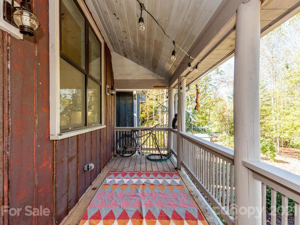 623 Board Tree Road Marshall, NC 28753 - Photo 5 of 39 Gallery Image 5