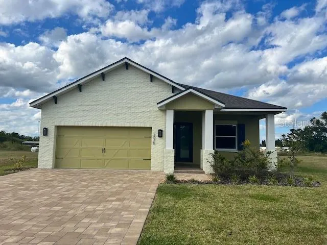 a front view of house with yard